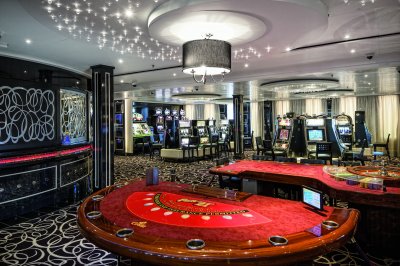 Das elegante Casino der Costa neoRomantica