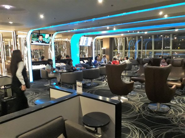 Besuch in der EVA Air Lounge in Bangkok Besuch in der EVA Air Lounge in Bangkok