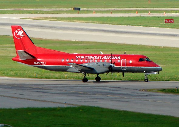 Northwest Airline, Saab 340 Northwest Airline, Saab 340
