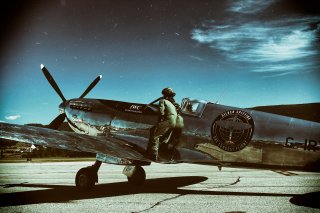 Silver Spitfire, Einmal um die Welt Steve Brooks und Matt Jones Silver Spitfire, Einmal um die Welt Steve Brooks und Matt Jones