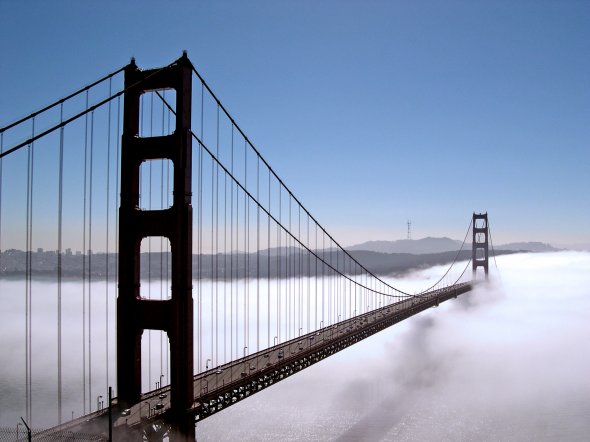 Golden Gate Bridge Entrance to San Francisco Bay, ein architektonisches Weltwunder Golden Gate Bridge Entrance to San Francisco Bay, ein architektonisches Weltwunder