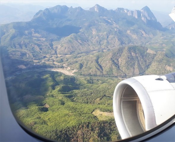Im Flug über Nordlaos nach Luang Prabang, Laos Im Flug über Nordlaos nach Luang Prabang, Laos