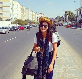 Iren An mit Backpack am Bahnhof Casablana Voyages. Iren An mit Backpack am Bahnhof Casablana Voyages.