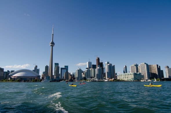 Toronto Skyline & CN Tower, architektonisches Weltwunder mit irrsinnigem Weitblick Toronto Skyline & CN Tower, architektonisches Weltwunder mit irrsinnigem Weitblick