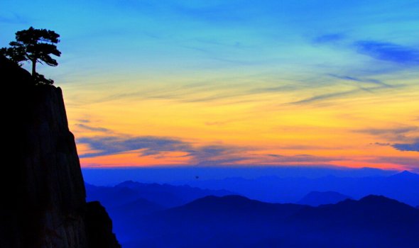 Mt. Huangshan Sunrise Mt. Huangshan Sunrise