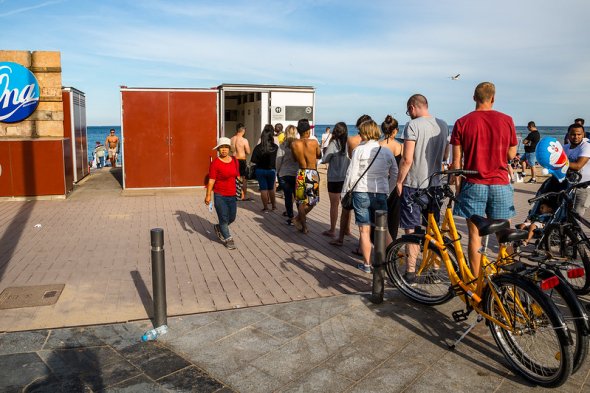 Toilet Queue, Barcelona 2017 Toilet Queue, Barcelona 2017