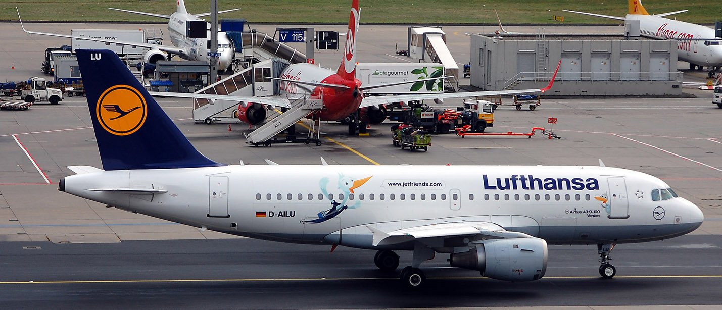 Lufthansa in Frankfurt. Lufthansa in Frankfurt.
