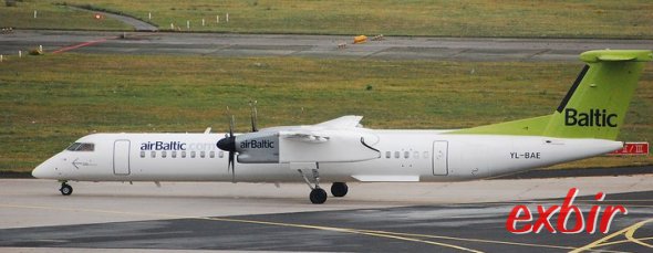 Eine Dash 8-Q400 von Air Baltic in Frankfurt/Main - oft nicht die günstigste Wahl für Flüge nach Finnland. Foto: Christian Maskos Eine Dash 8-Q400 von Air Baltic in Frankfurt/Main - oft nicht die günstigste Wahl für Flüge nach Finnland. Foto: Christian Maskos.