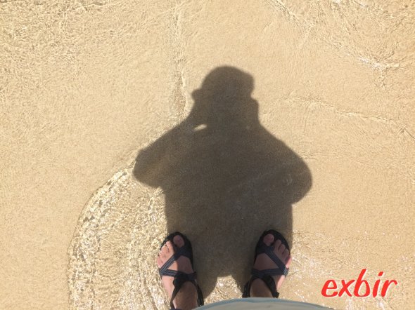Glasklares Wasser und goldfarbender feiner Sandstrand - ein Paradies! Glasklares Wasser und goldfarbender feiner Sandstrand - ein Paradies!