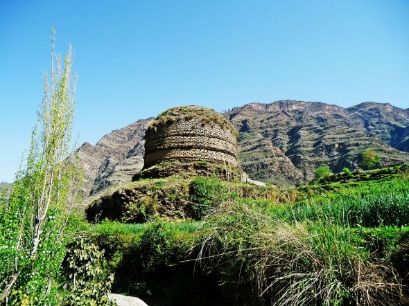 Stupa at Amlukdara, SWAT, Khyber Pukhtunkhwa, Pakistan Stupa at Amlukdara, SWAT, Khyber Pukhtunkhwa, Pakistan