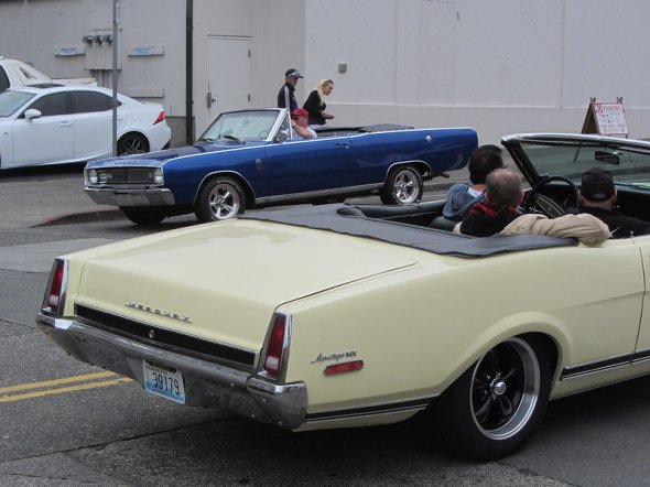 Cruise on Colby Everett, Washington What a great show! 1967 Dodge Dart and 1968 Mercury Montego MX Cruise on Colby Everett, Washington What a great show! 1967 Dodge Dart and 1968 Mercury Montego MX