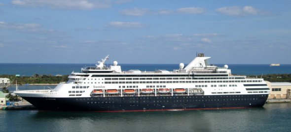 TransOcean flottet neben der Vasco da Gama ein weiteres Schiff der Statendam Class ein, um weiteres Wachstum auf dem deutschen Markt zu ermöglichen.