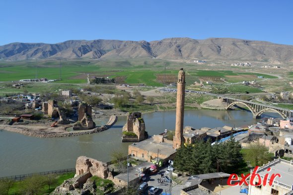 Die antike Brücke von Hasankeyf. Foto: Christian Maskos Die antike Brücke von Hasankeyf. Foto: Christian Maskos