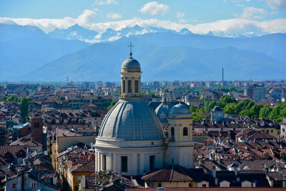 Panorama auf die norditalienische Metropole Turin