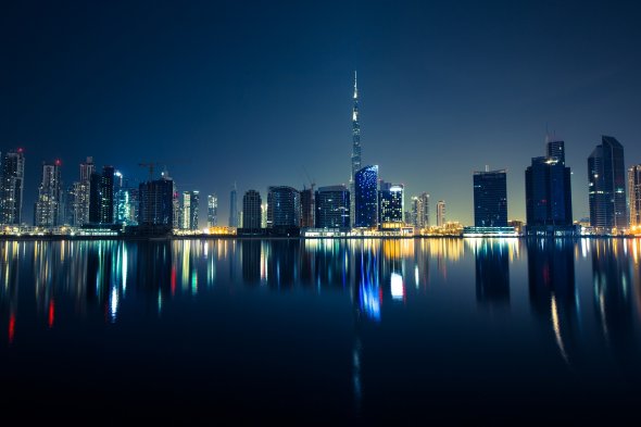 Dubai bei Nacht. © unsplash.com, Robert Bock